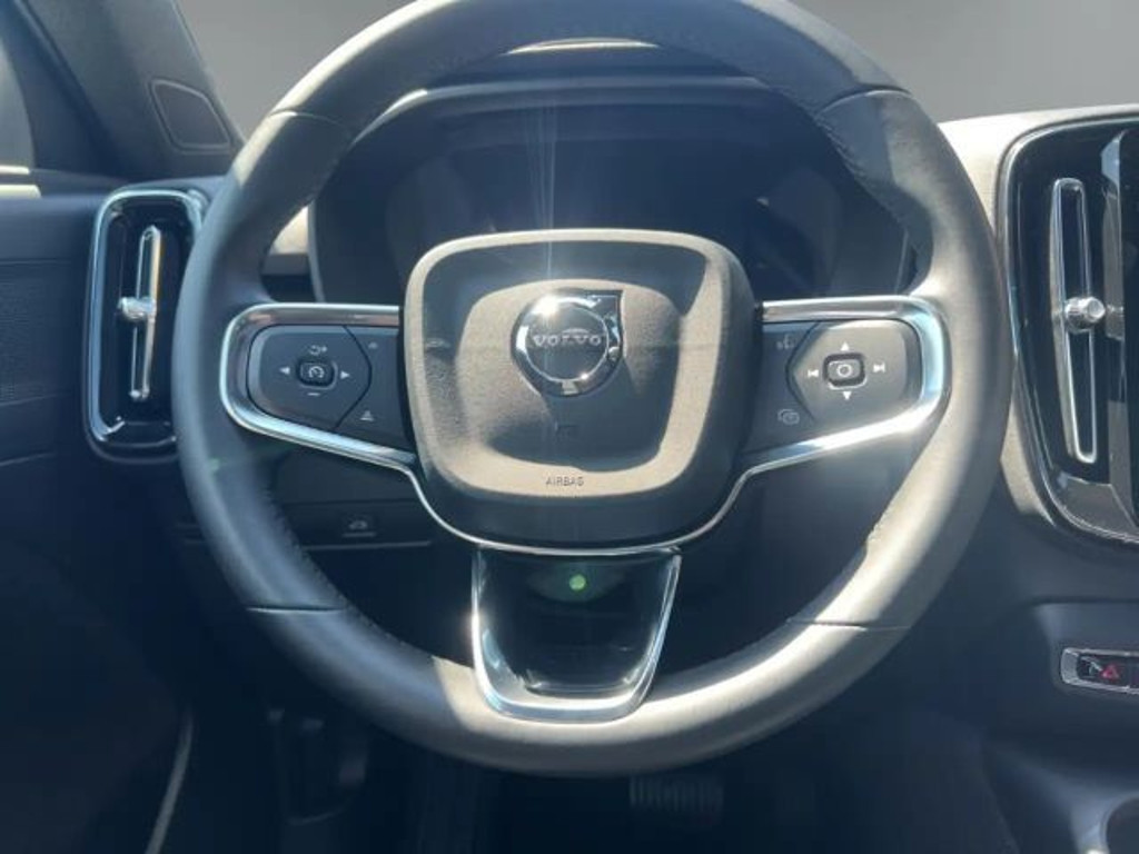 Volvo C40