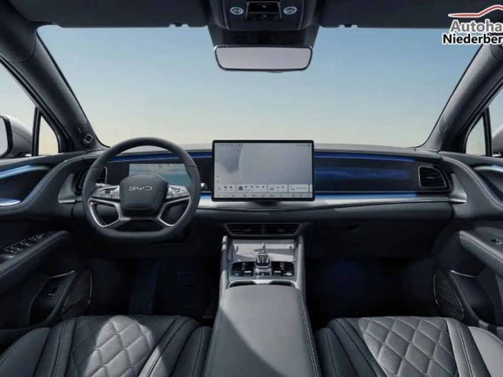 BYD Sealion 7