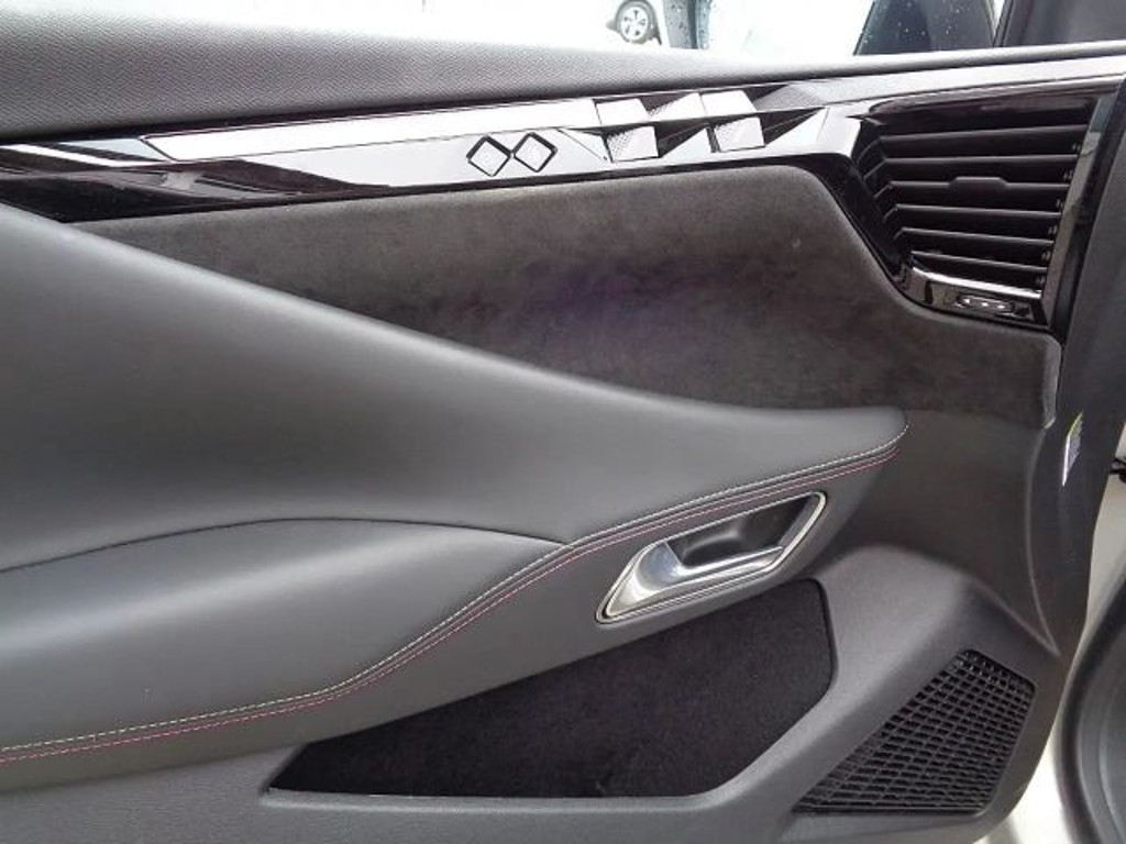 DS DS 4