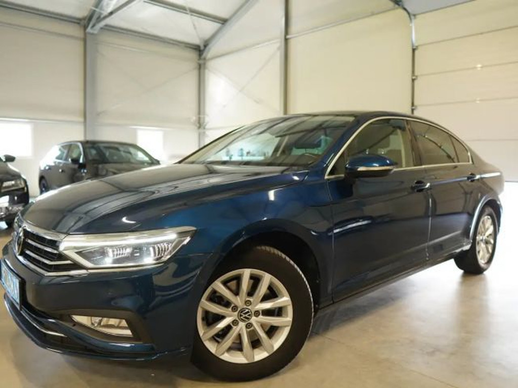 Volkswagen Passat Business DSG