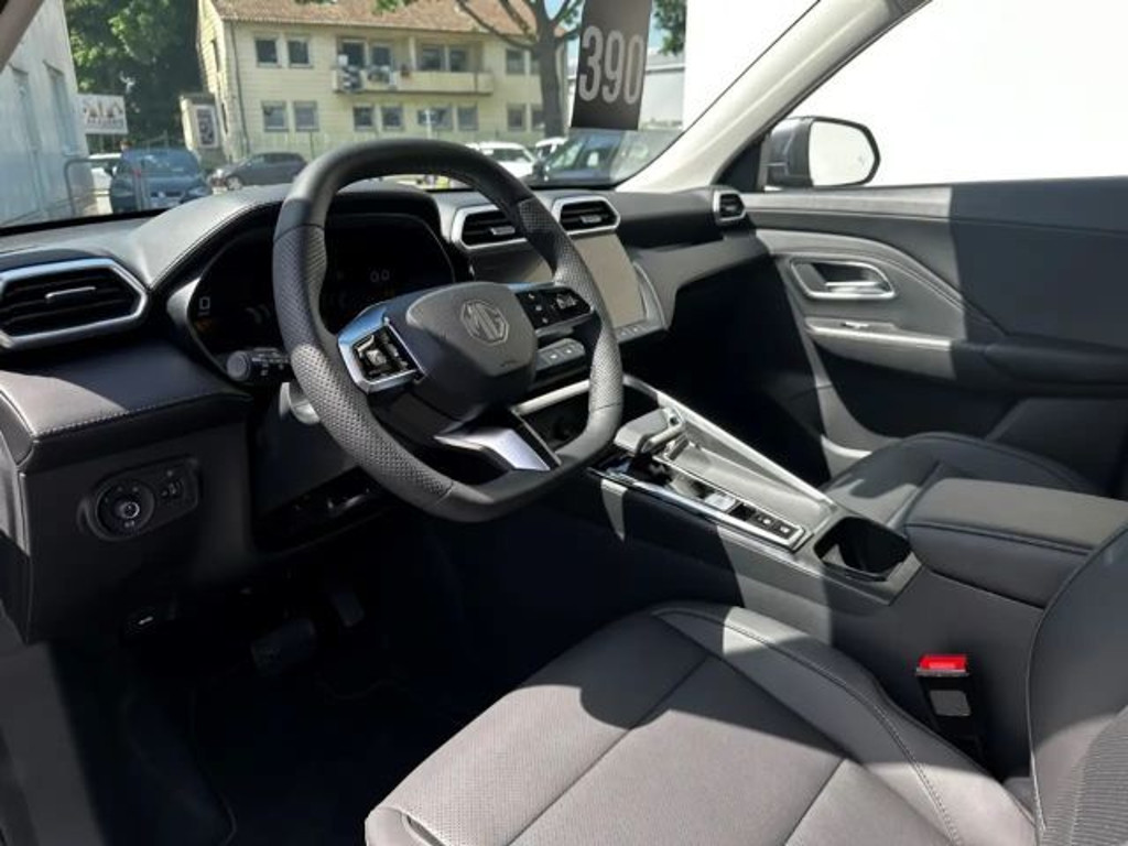 MG ZS
