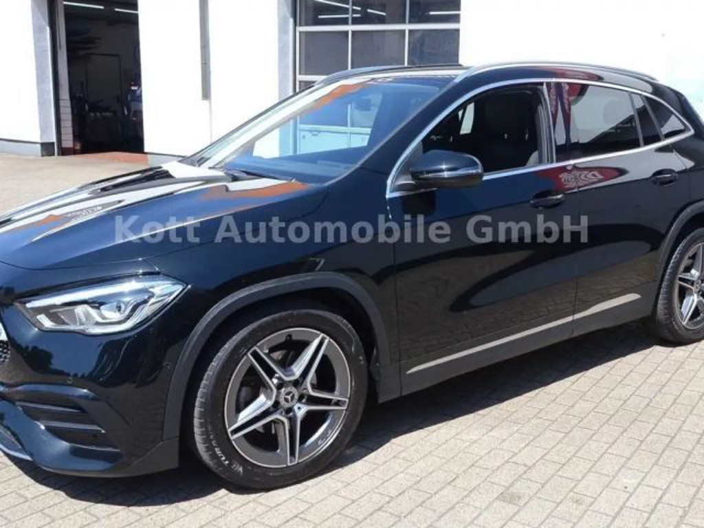 Mercedes-Benz GLA-Klasse