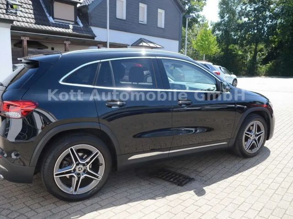 Mercedes-Benz GLA-Klasse
