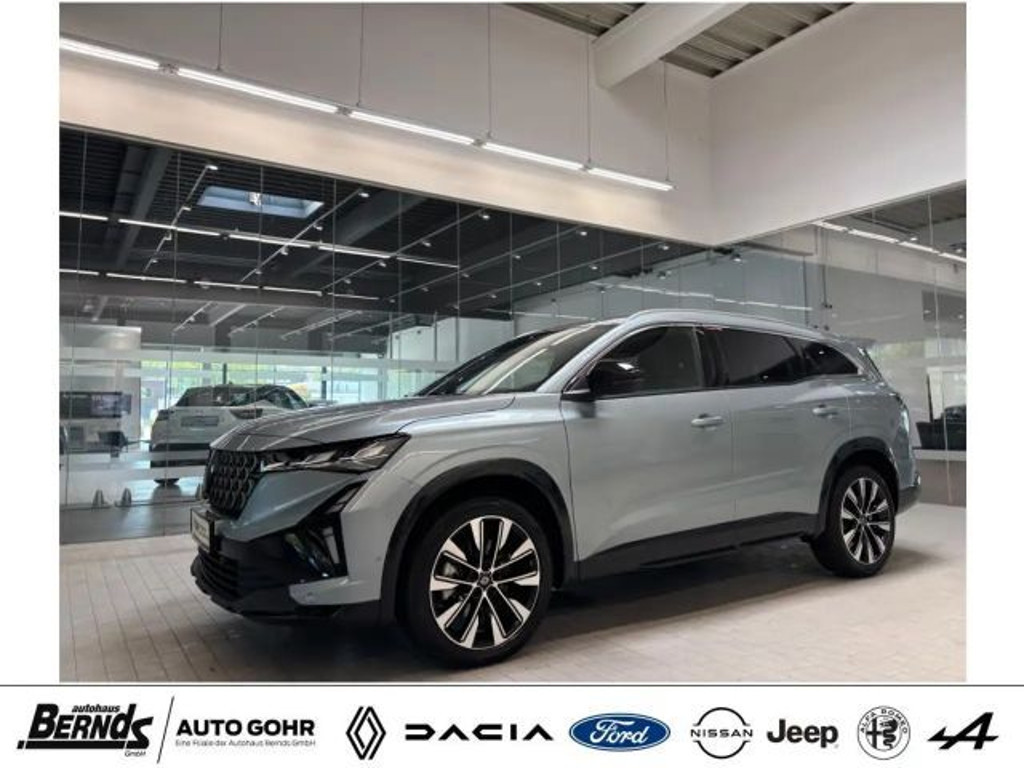 Renault Espace E-Tech Hybrid Techno