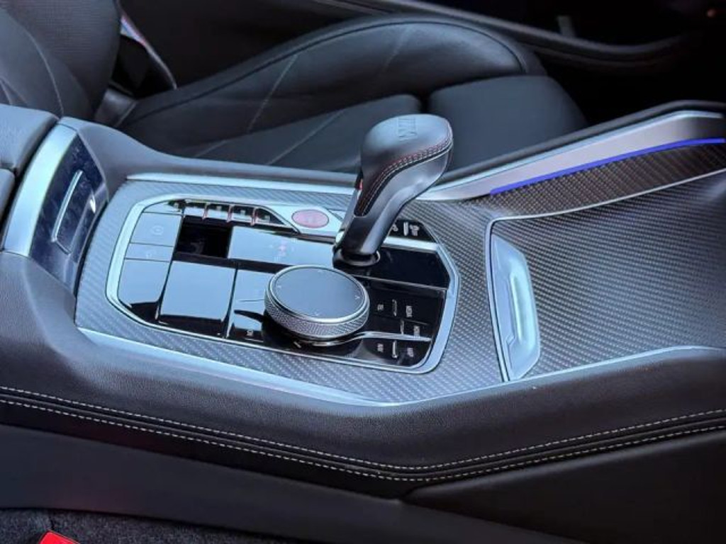 BMW XM
