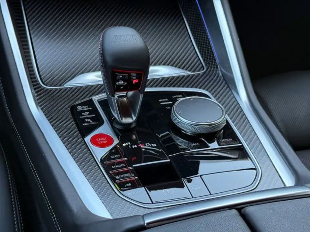 BMW XM