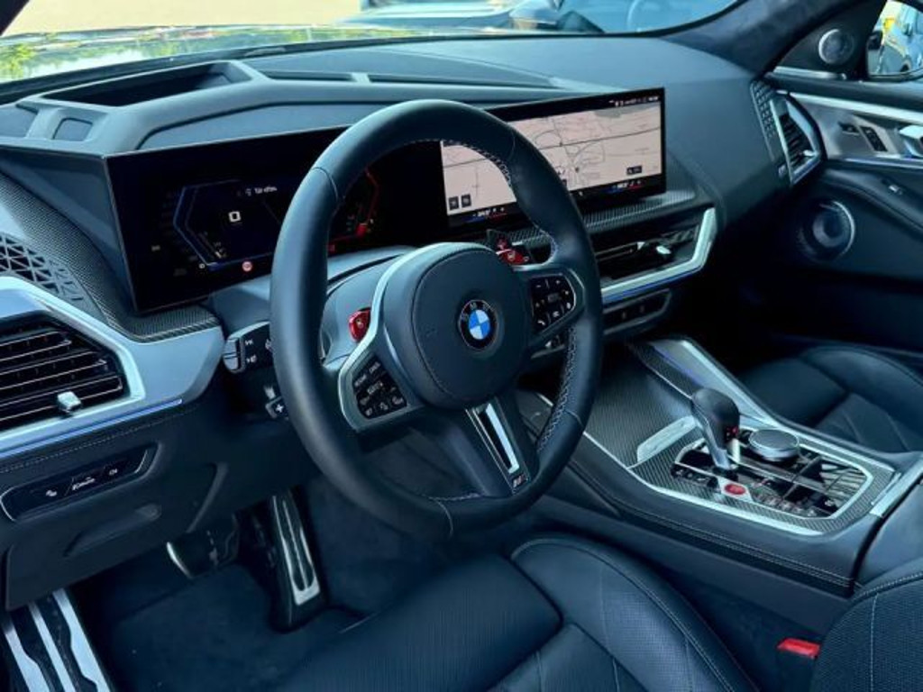 BMW XM