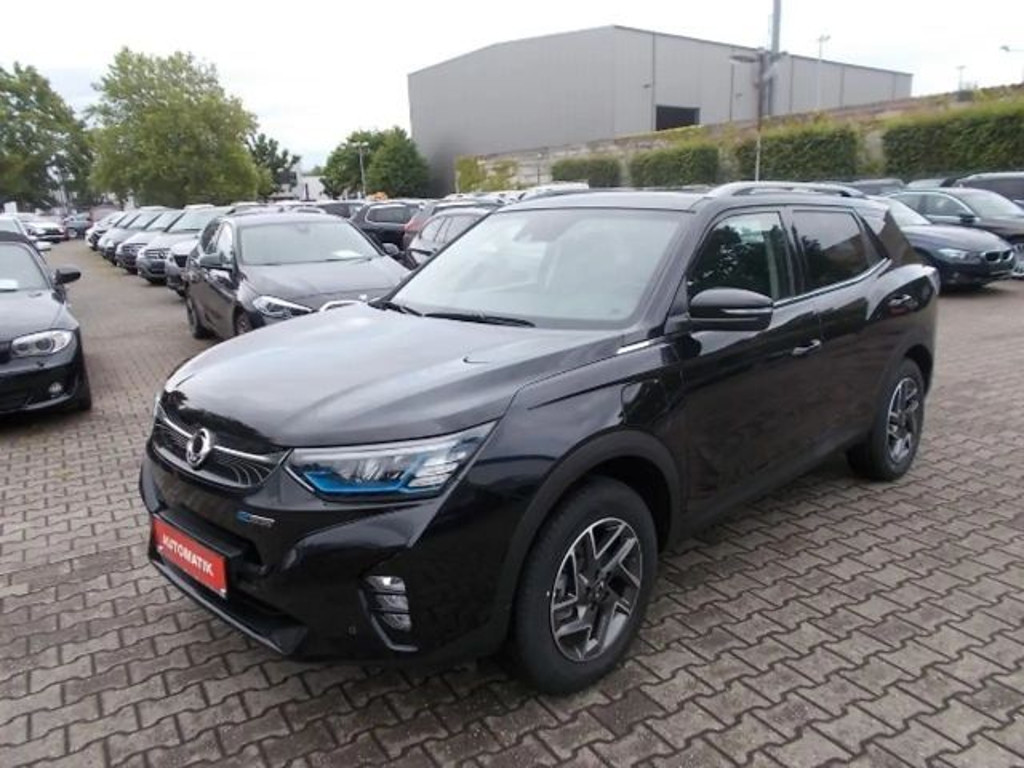 SsangYong Korando e-MOTION Ltd. LED, el. Schiebedach