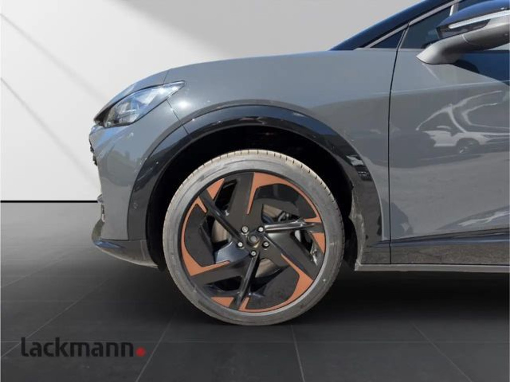 Cupra Tavascan