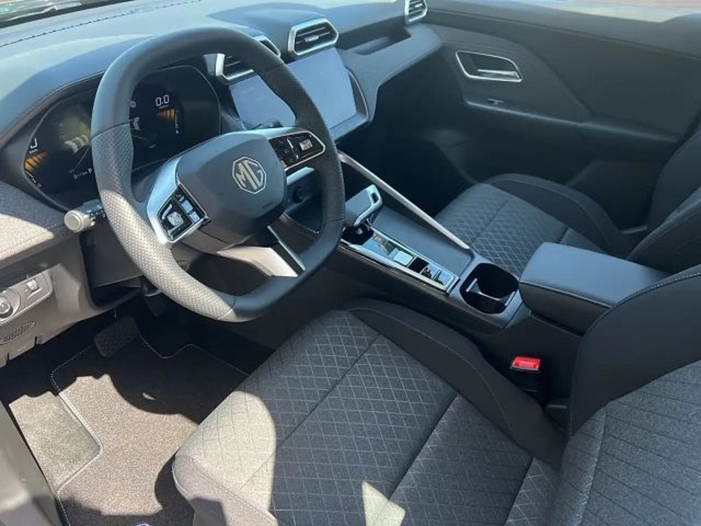 MG ZS
