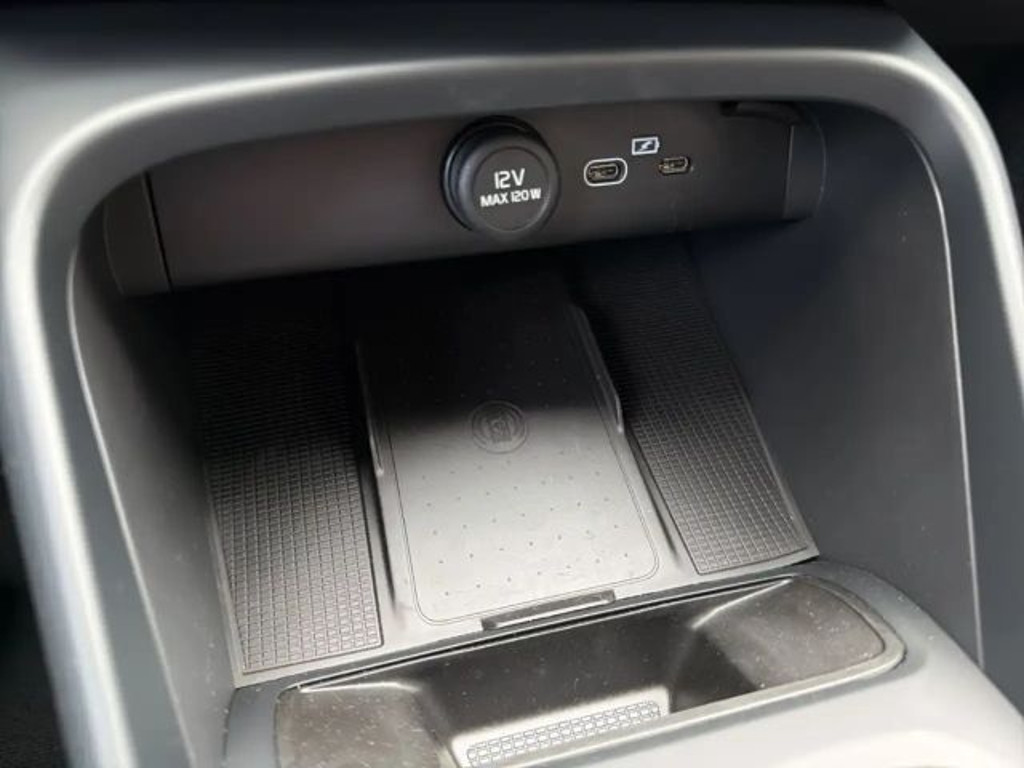 Volvo EX40