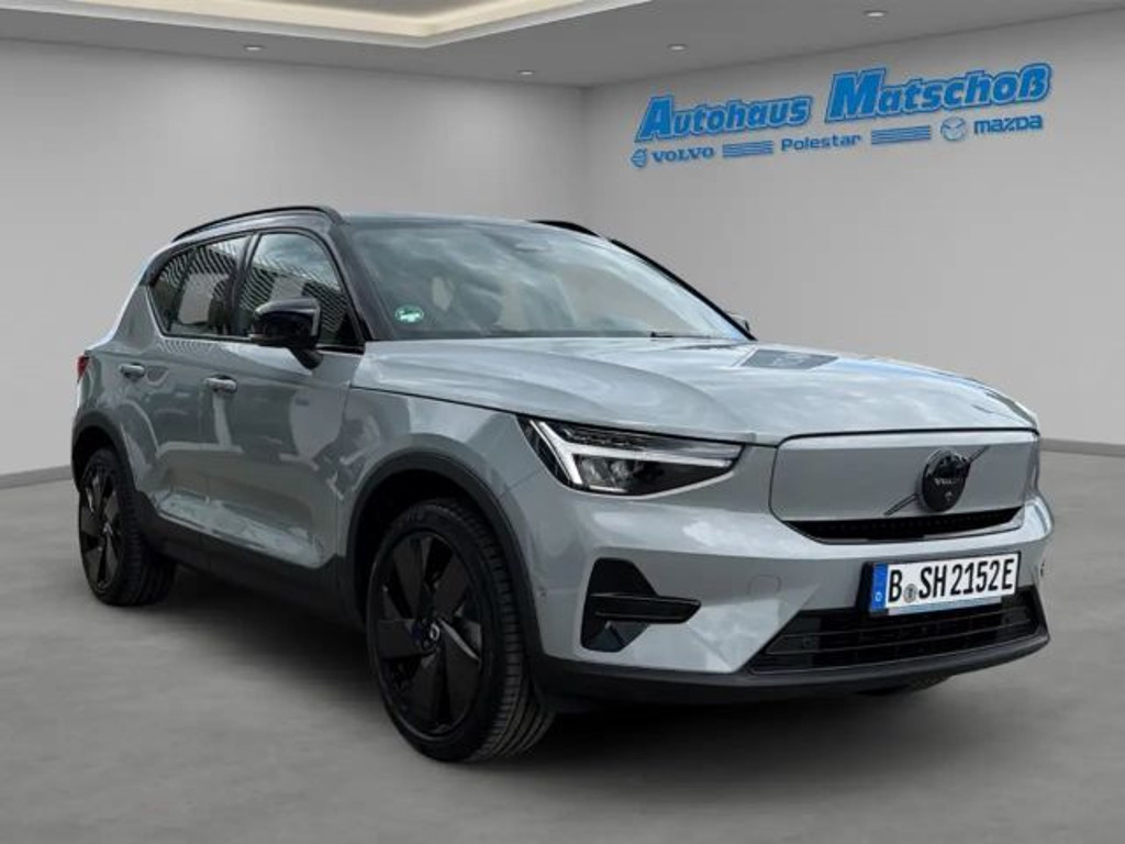 Volvo EX40