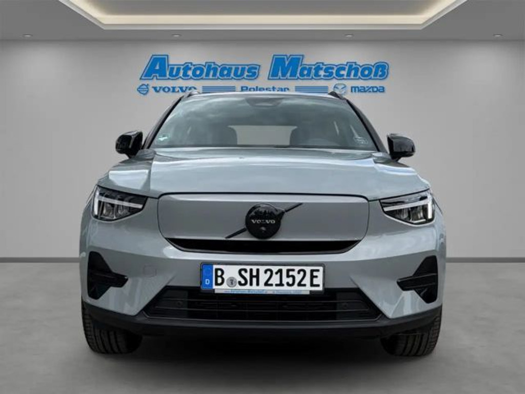 Volvo EX40