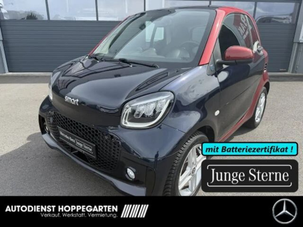 Smart EQ fortwo smart EQ fortwo Exclusive LED Sound Pano. Kamera