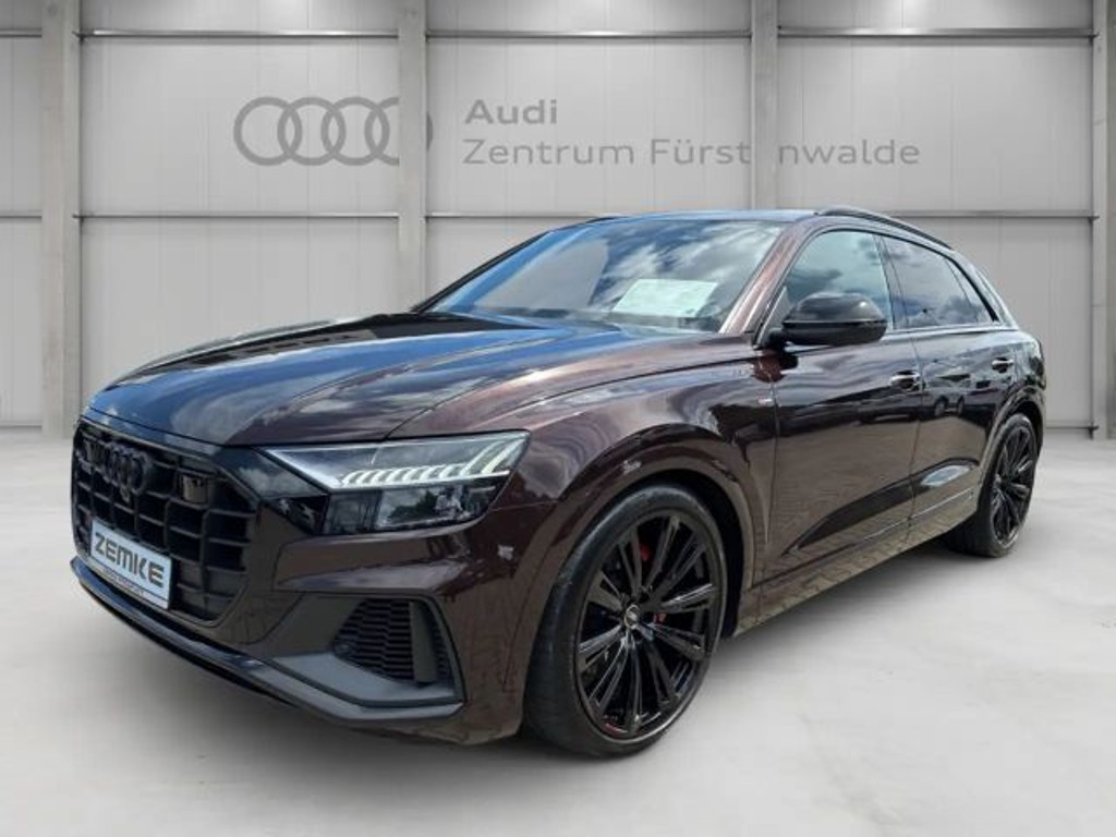 Audi Q8 Quattro S-Line 55 TFSI