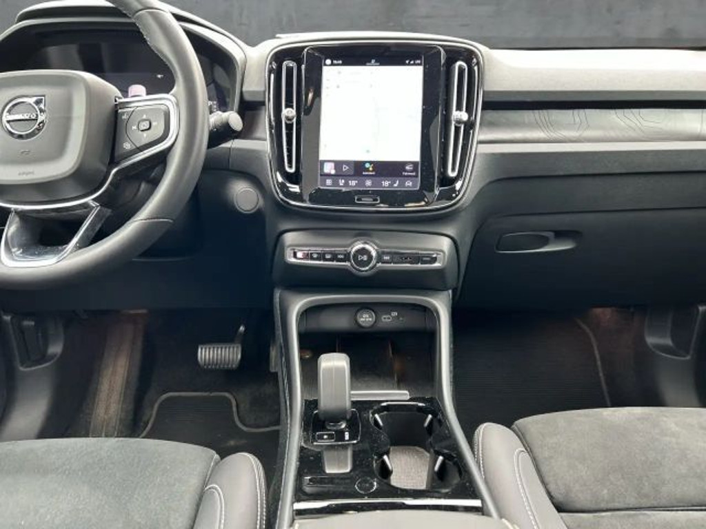Volvo C40