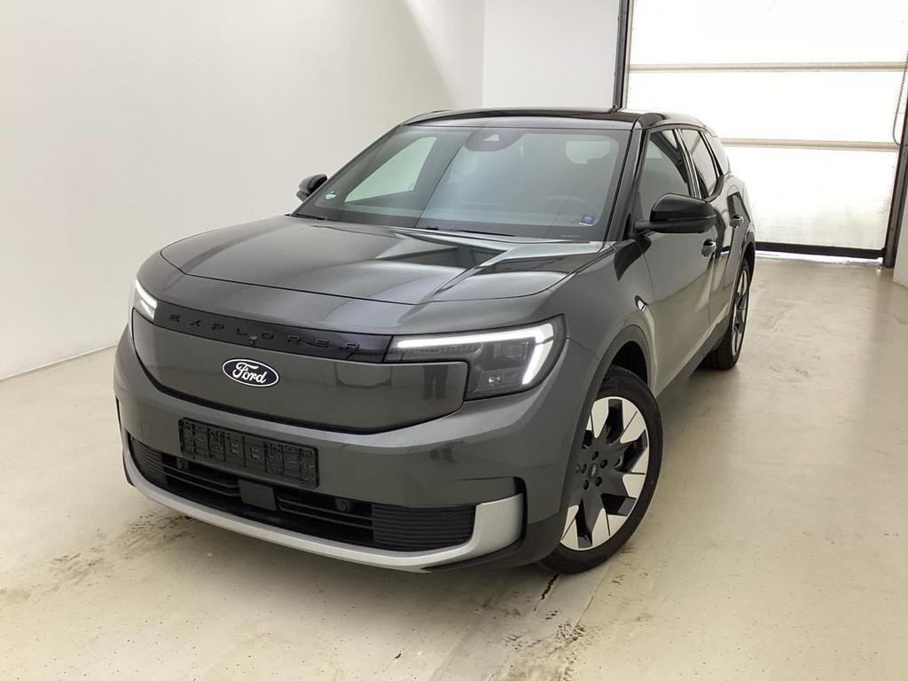Ford Explorer RWD Premium
