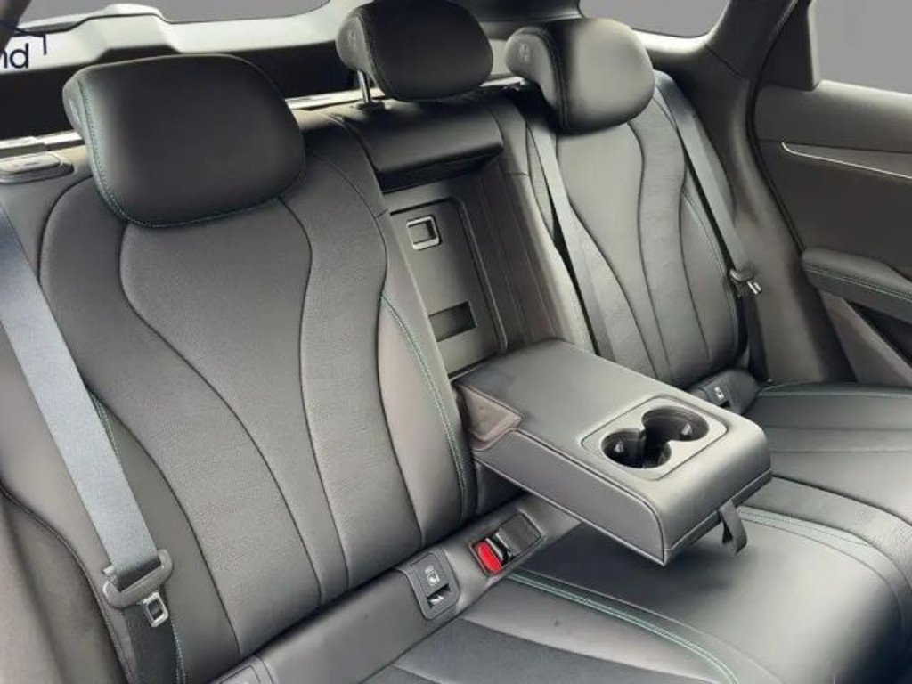 BYD Seal 6