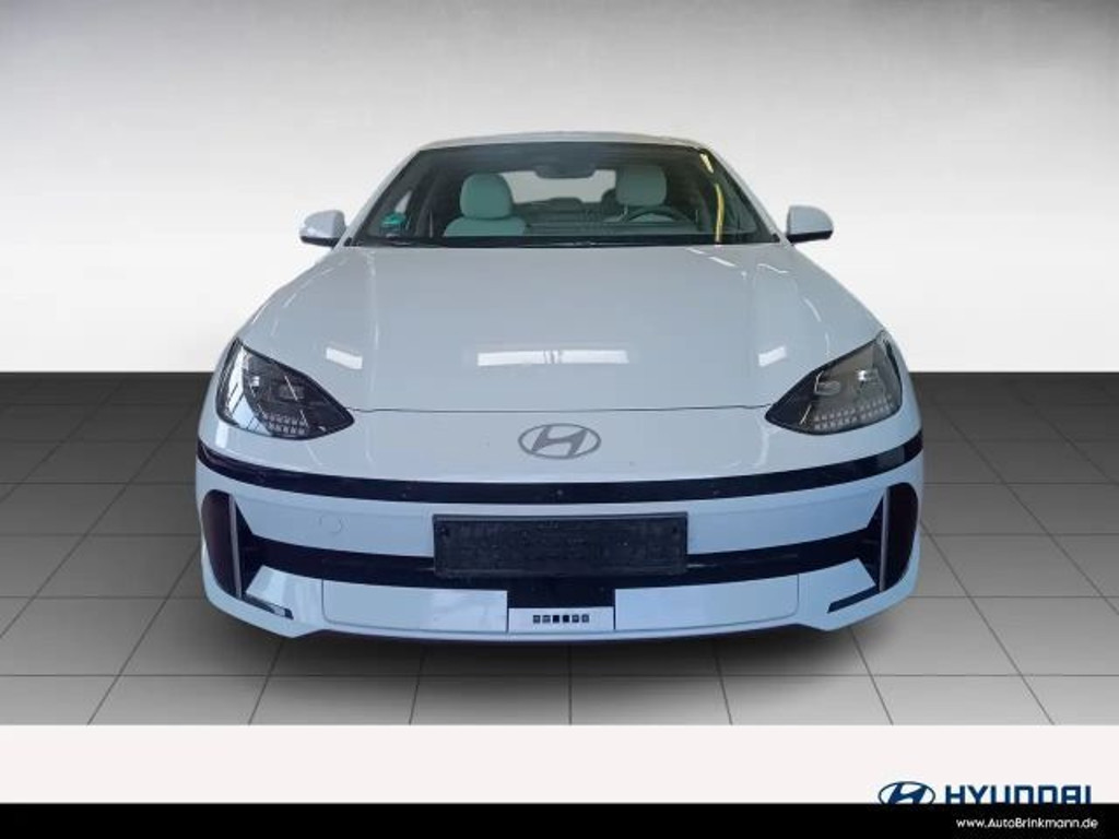 Hyundai IONIQ 6 UNIQ Vierwielaandrijving 4WD