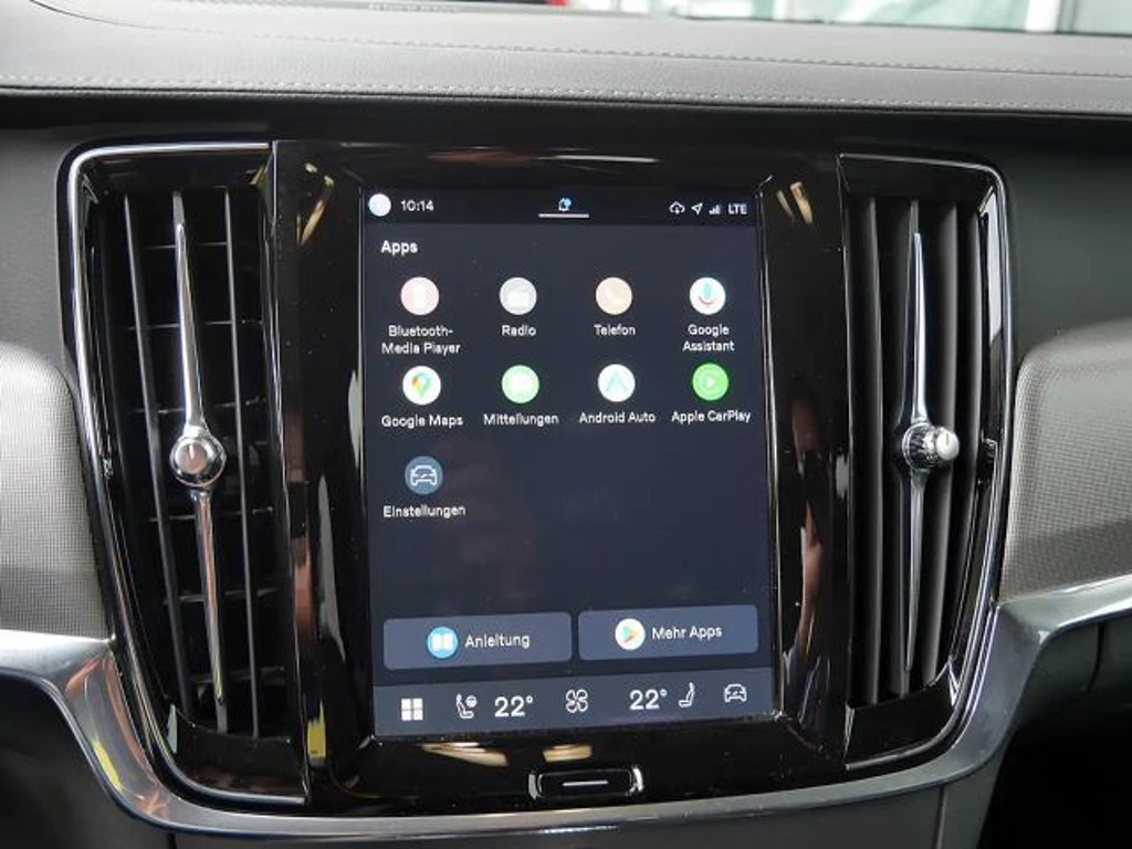 Volvo V90