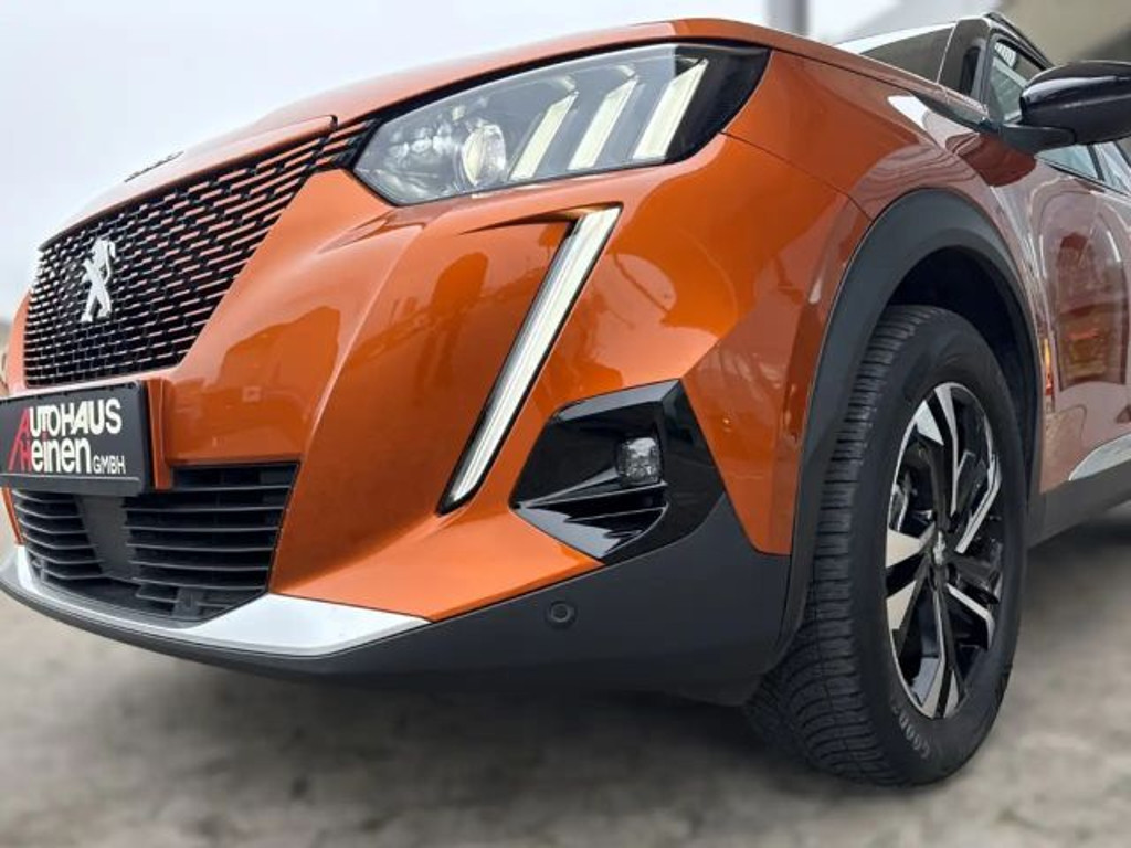 Peugeot e-2008