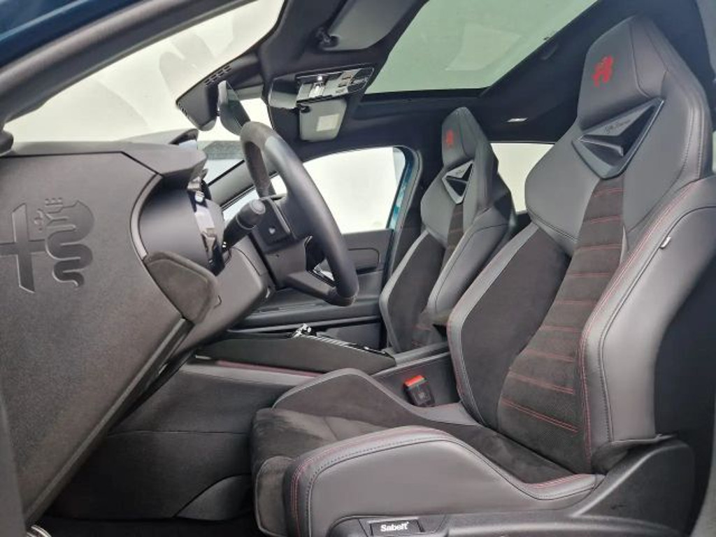 Alfa Romeo Junior Ibrida