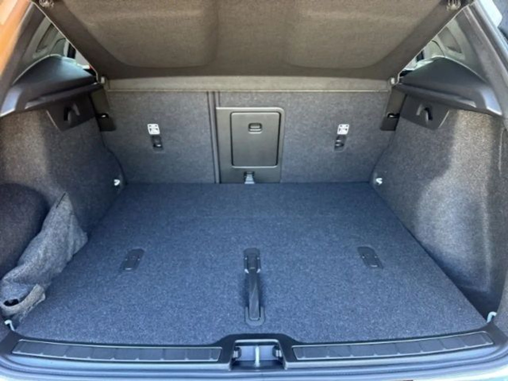 Volvo EX40