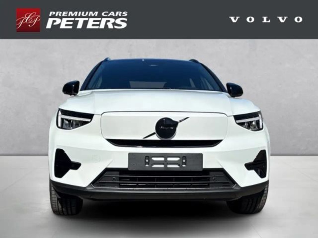 Volvo EX40