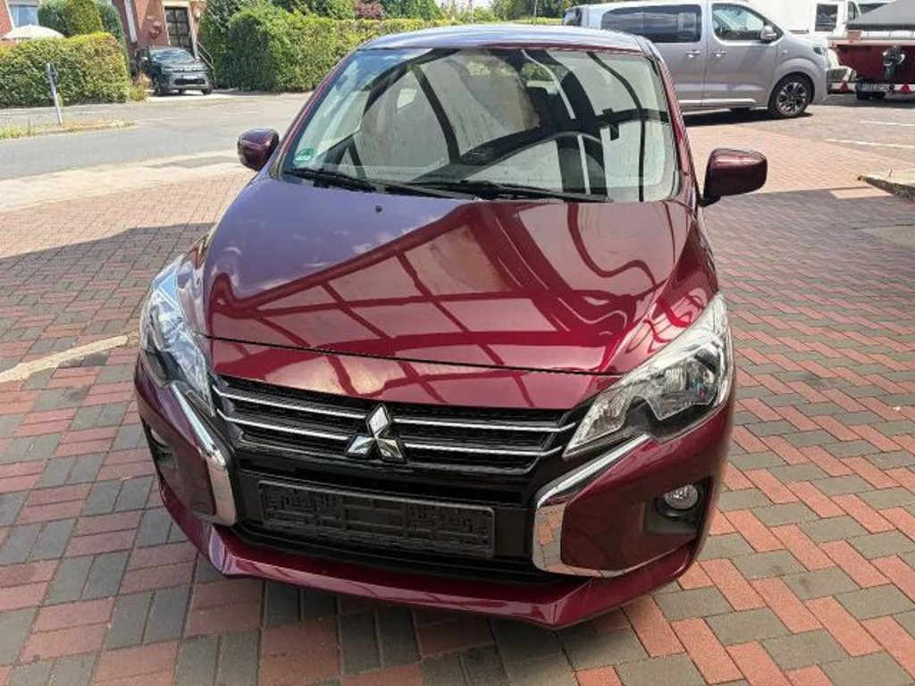 Mitsubishi Space Star Star MIVEC