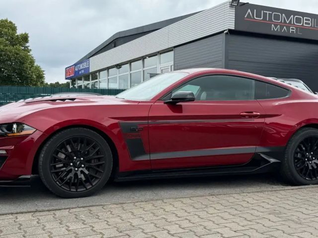 Ford Mustang Fastback GT 5.0 V8 Shelby