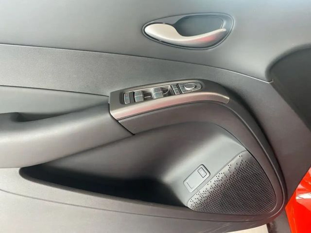 BYD Dolphin G