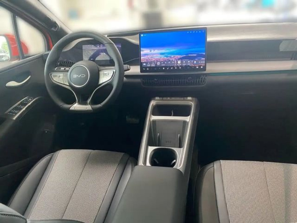 BYD Dolphin G