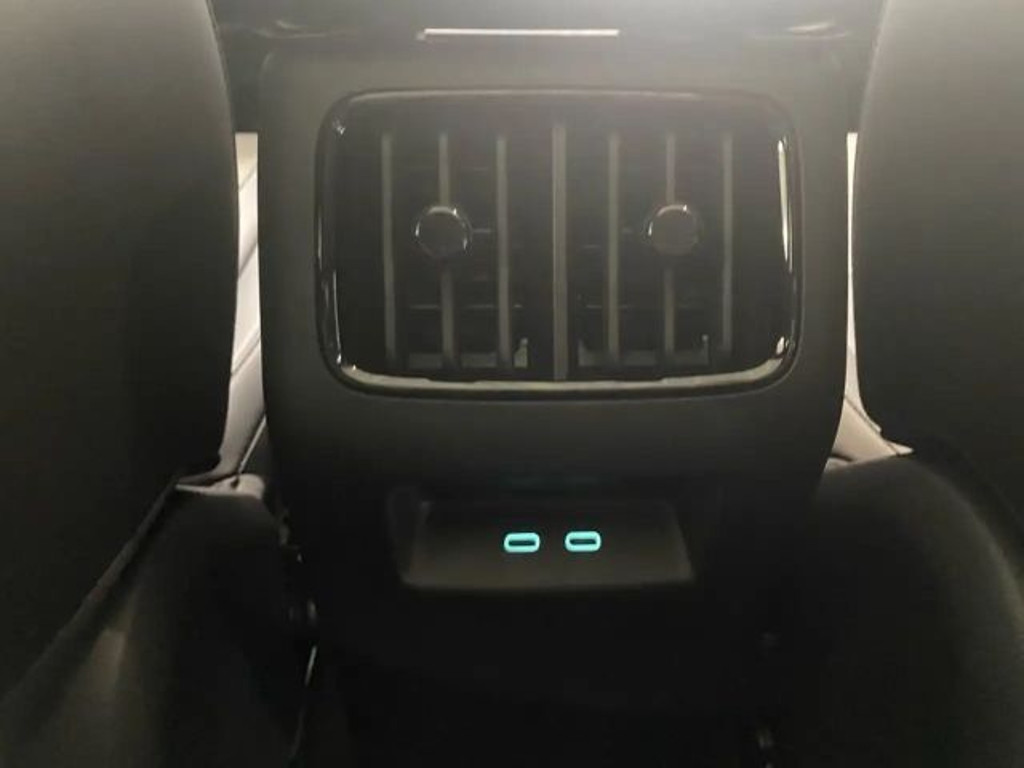 BYD Dolphin G