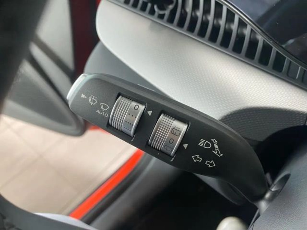 BYD Dolphin G