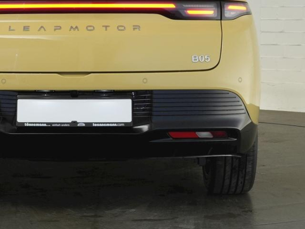 Leapmotor B05