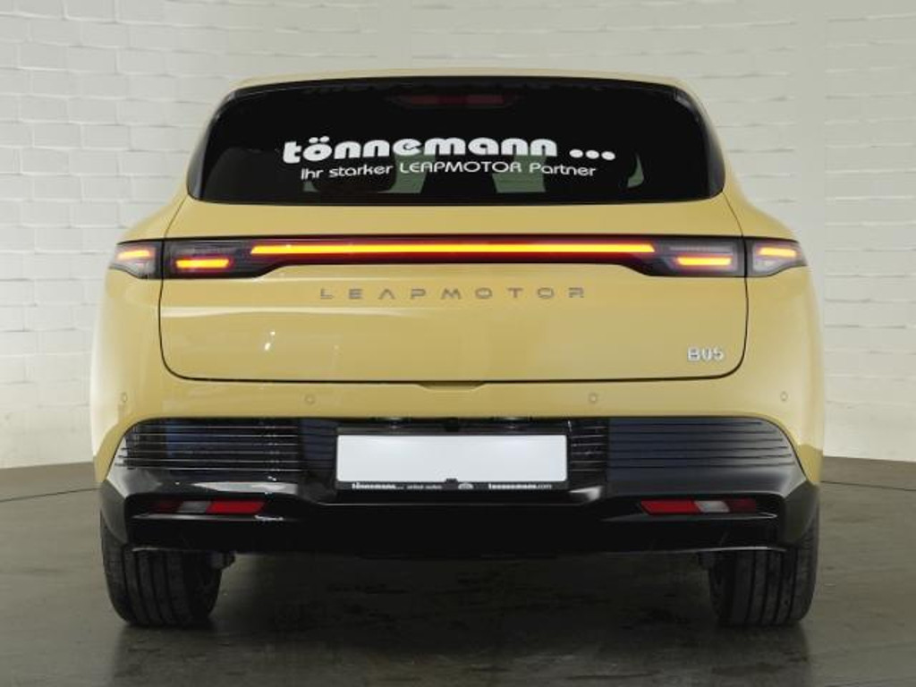 Leapmotor B05