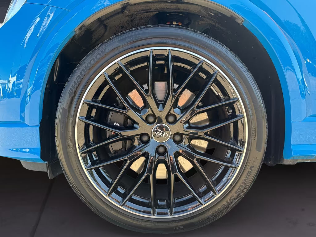 Audi SQ2