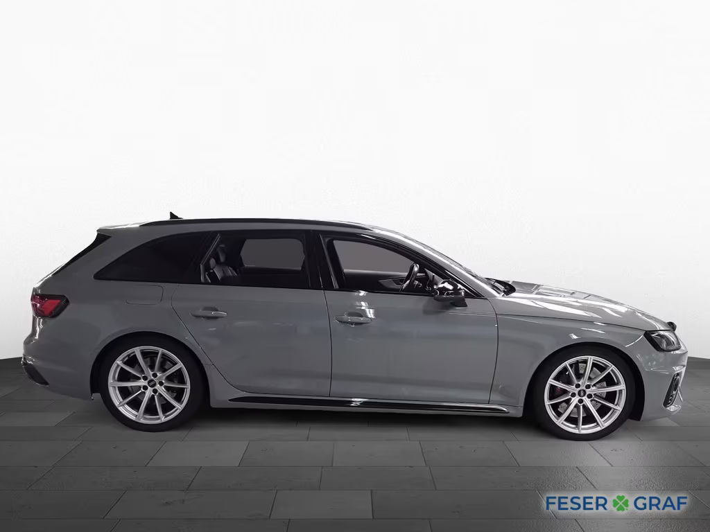 Audi RS4
