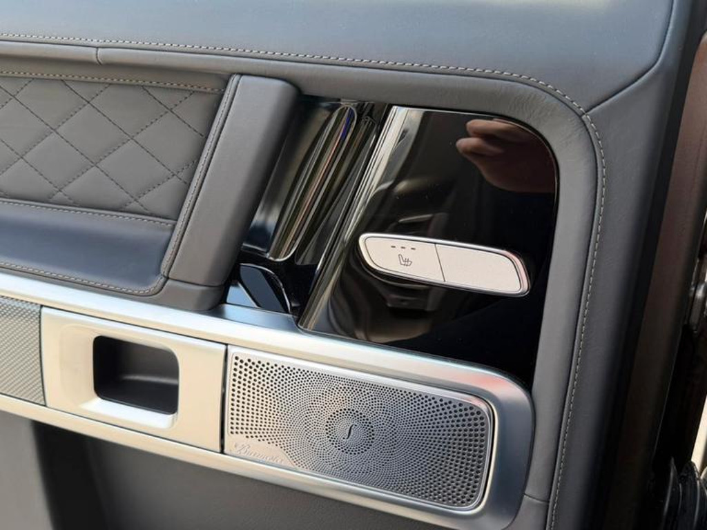 Mercedes-Benz G-Klasse