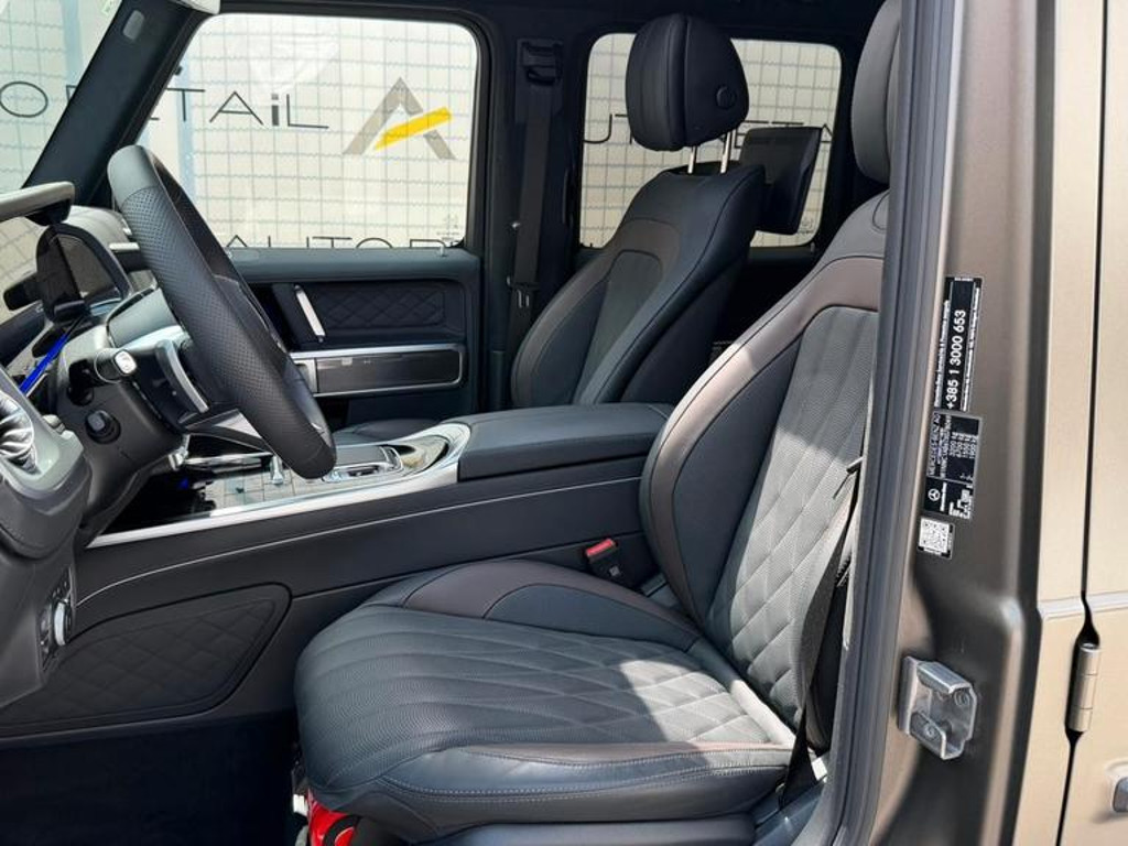 Mercedes-Benz G-Klasse