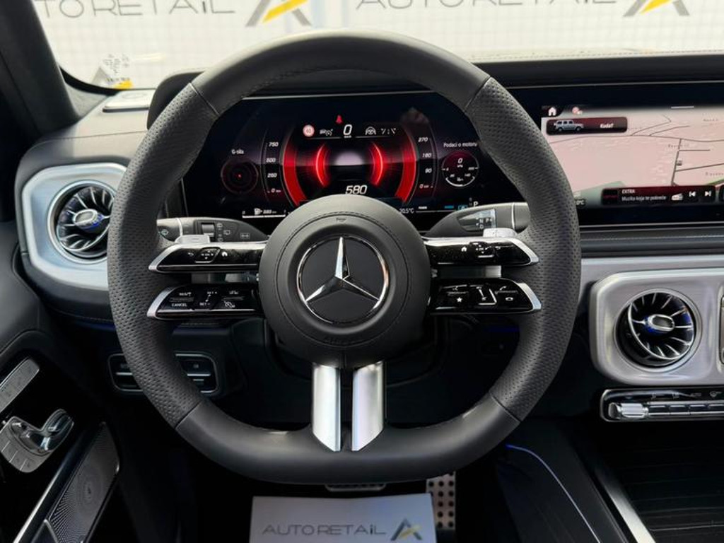 Mercedes-Benz G-Klasse