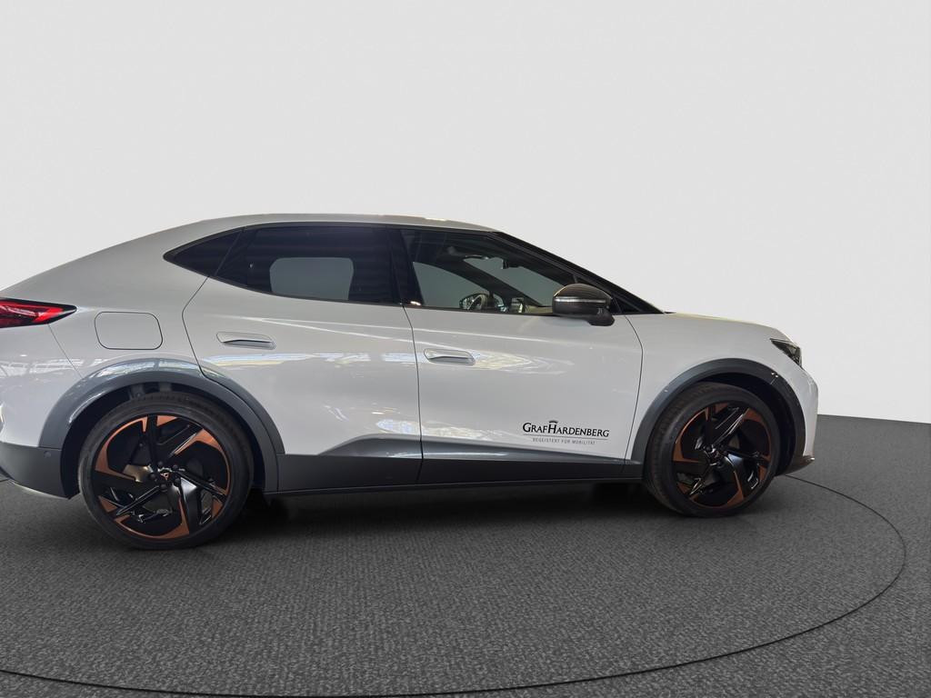 Cupra Tavascan
