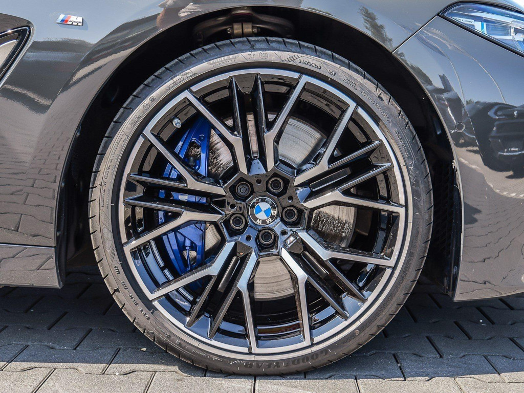 BMW M850