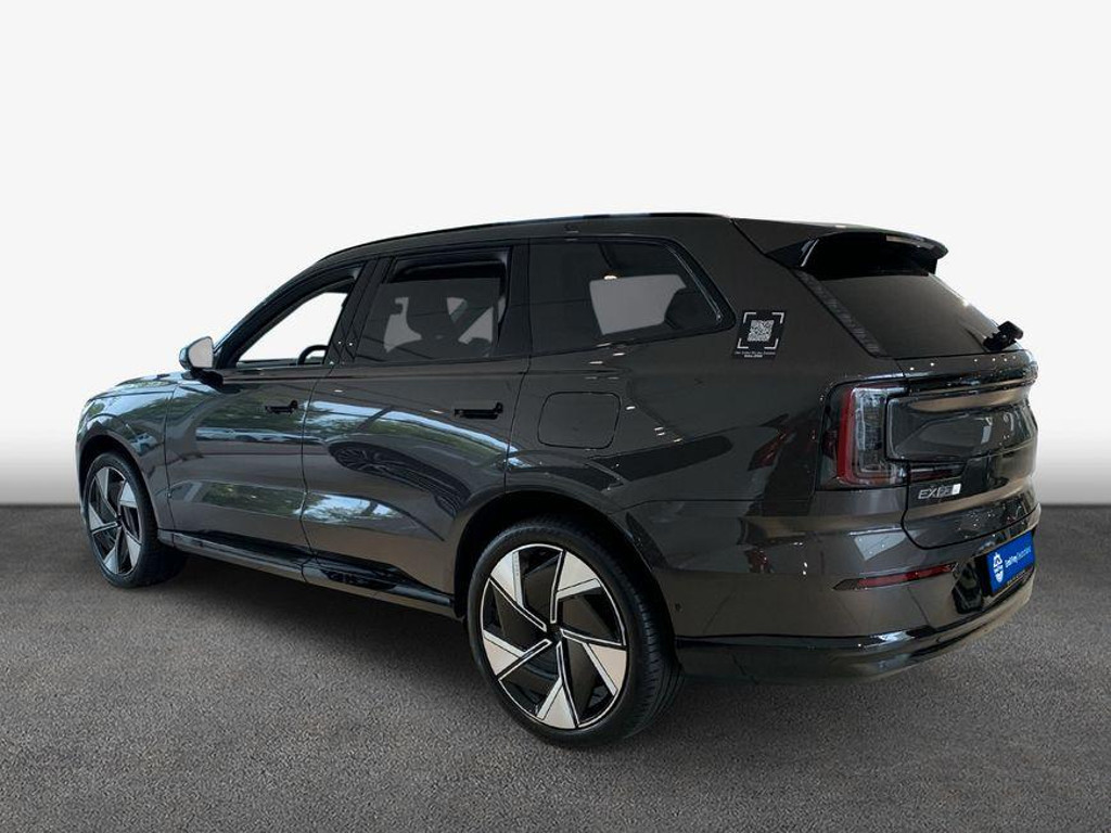 Volvo EX90