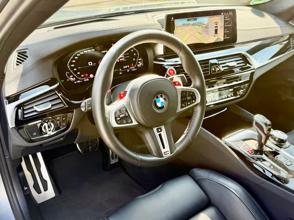BMW M5