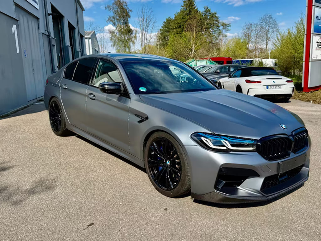 BMW M5