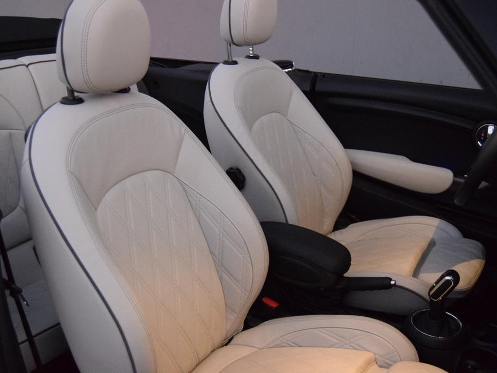 Mini Cooper Cabrio