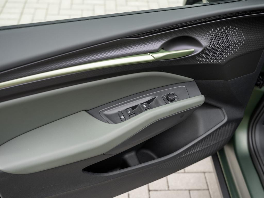 Cupra Raval