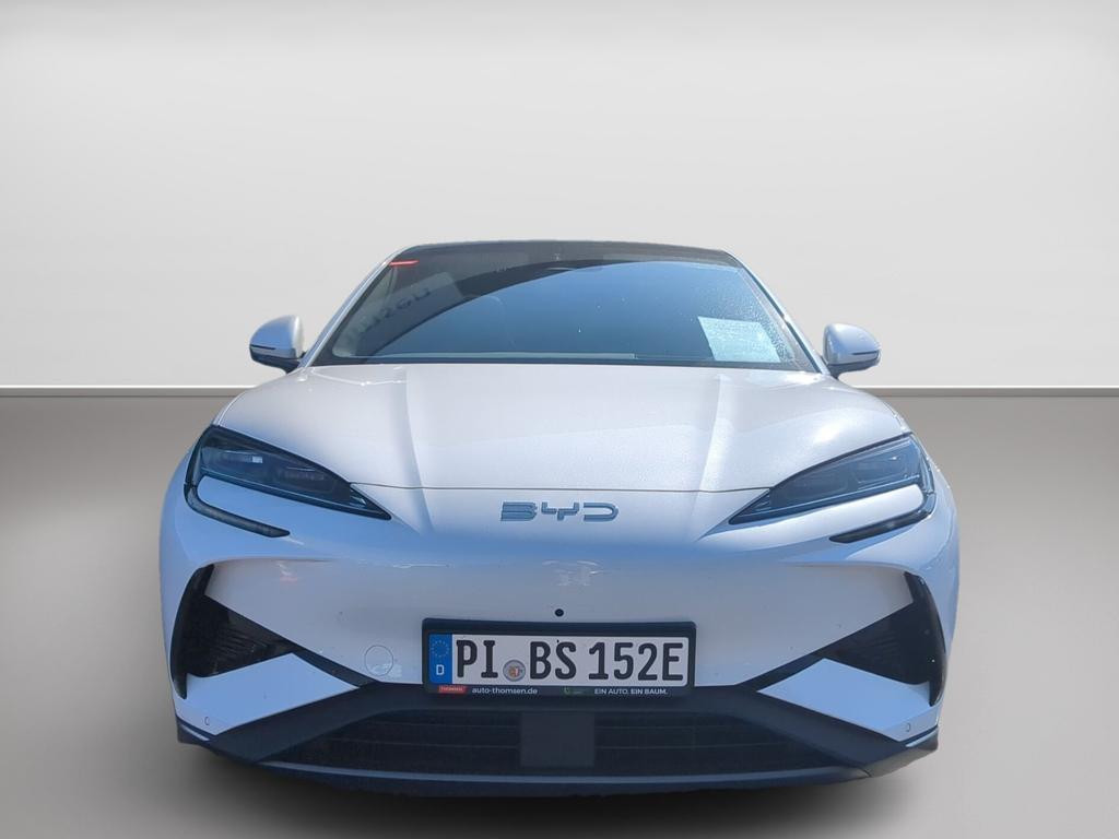 BYD Sealion 7