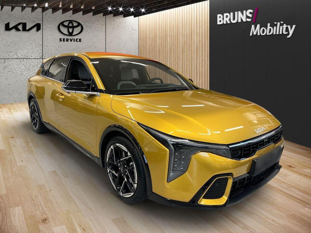 Kia K4